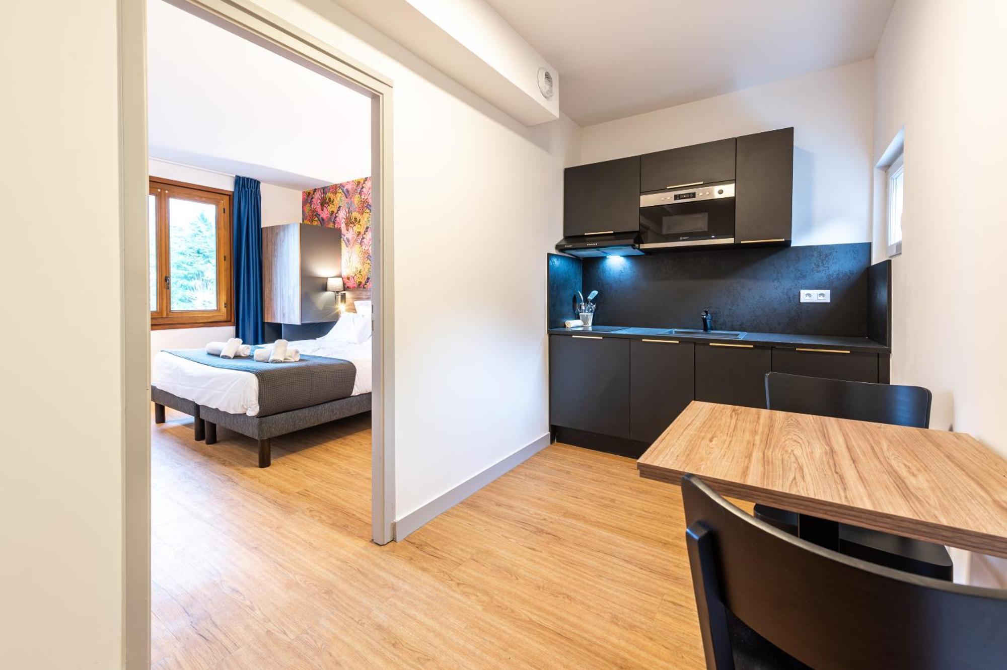 Les Tonnelles Apartment *