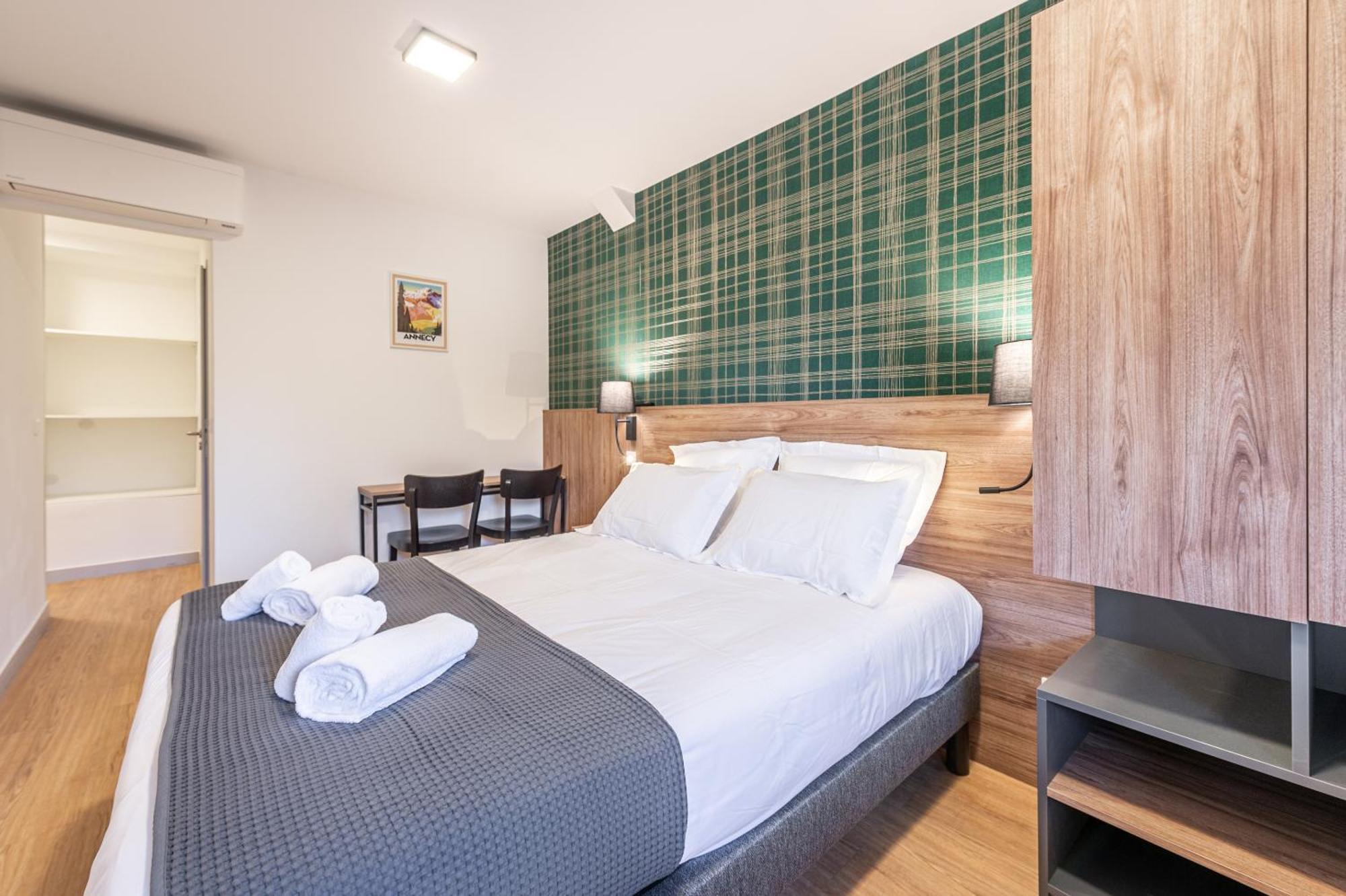Les Tonnelles Apartment *