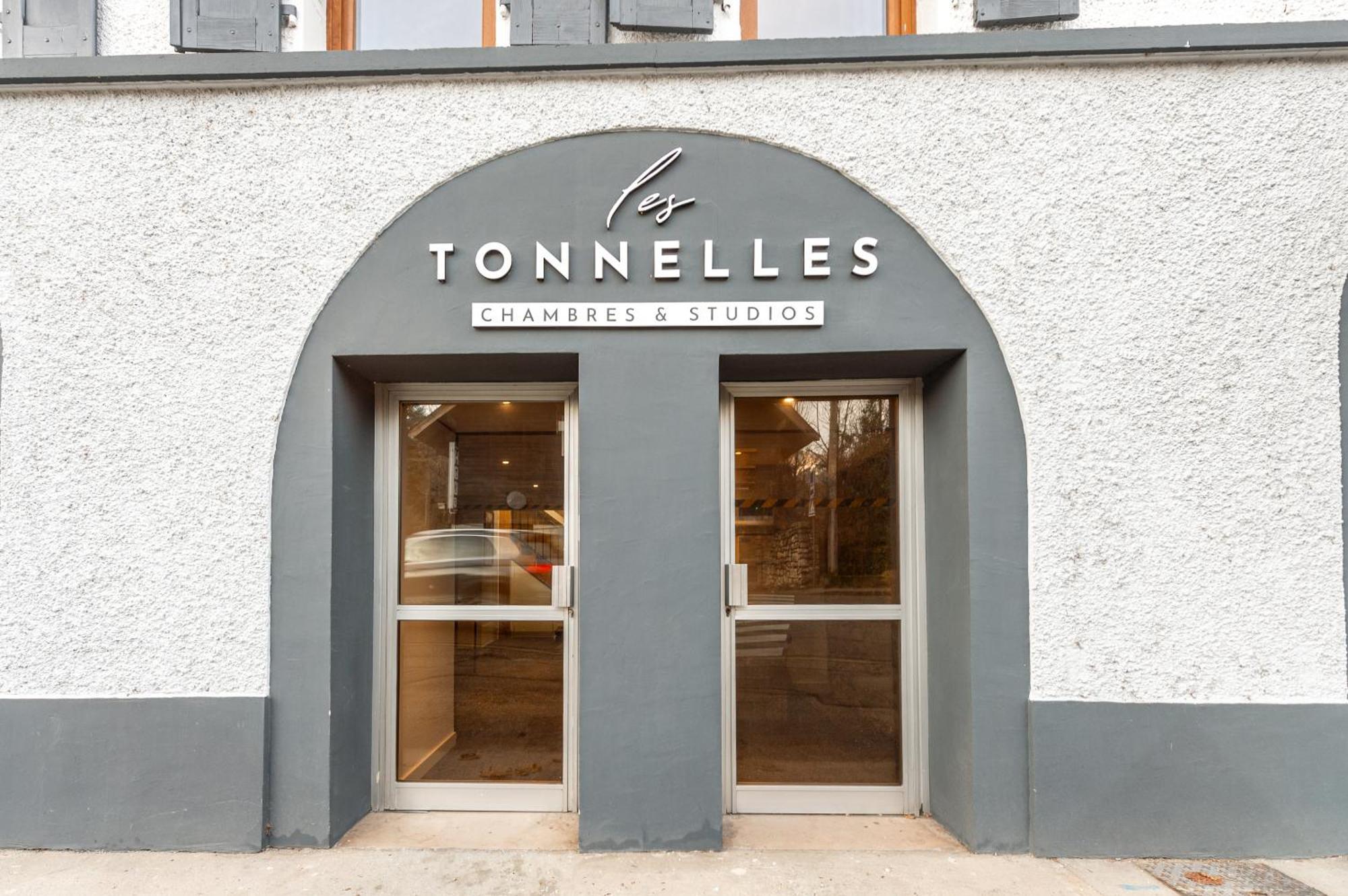 Les Tonnelles Apartment